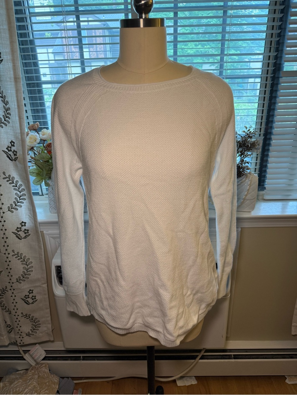 L.L. Bean Women's White Knit Long-Sleeve Top